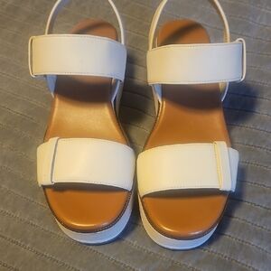 Caslon Cream Sandals Modern Minimalist Design